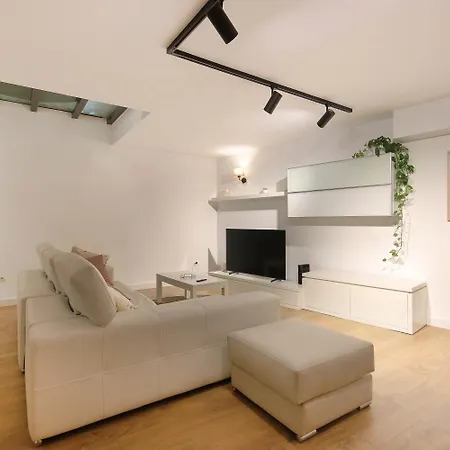 Moderno Apartamento Proximo A Barcelona By Alterhome Alella
