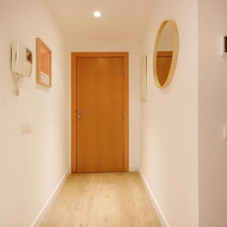 Apartment Moderno Apartamento Proximo A Barcelona By Alterhome