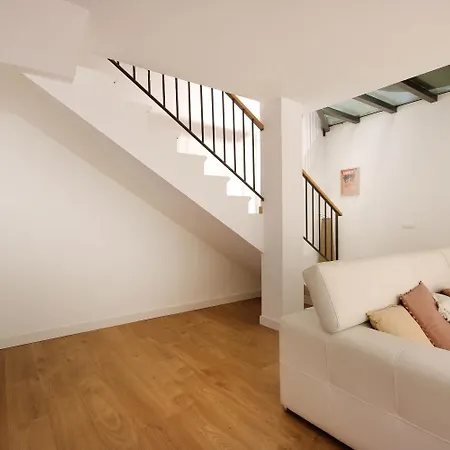 Moderno Apartamento Proximo A Barcelona By Alterhome Apartment *